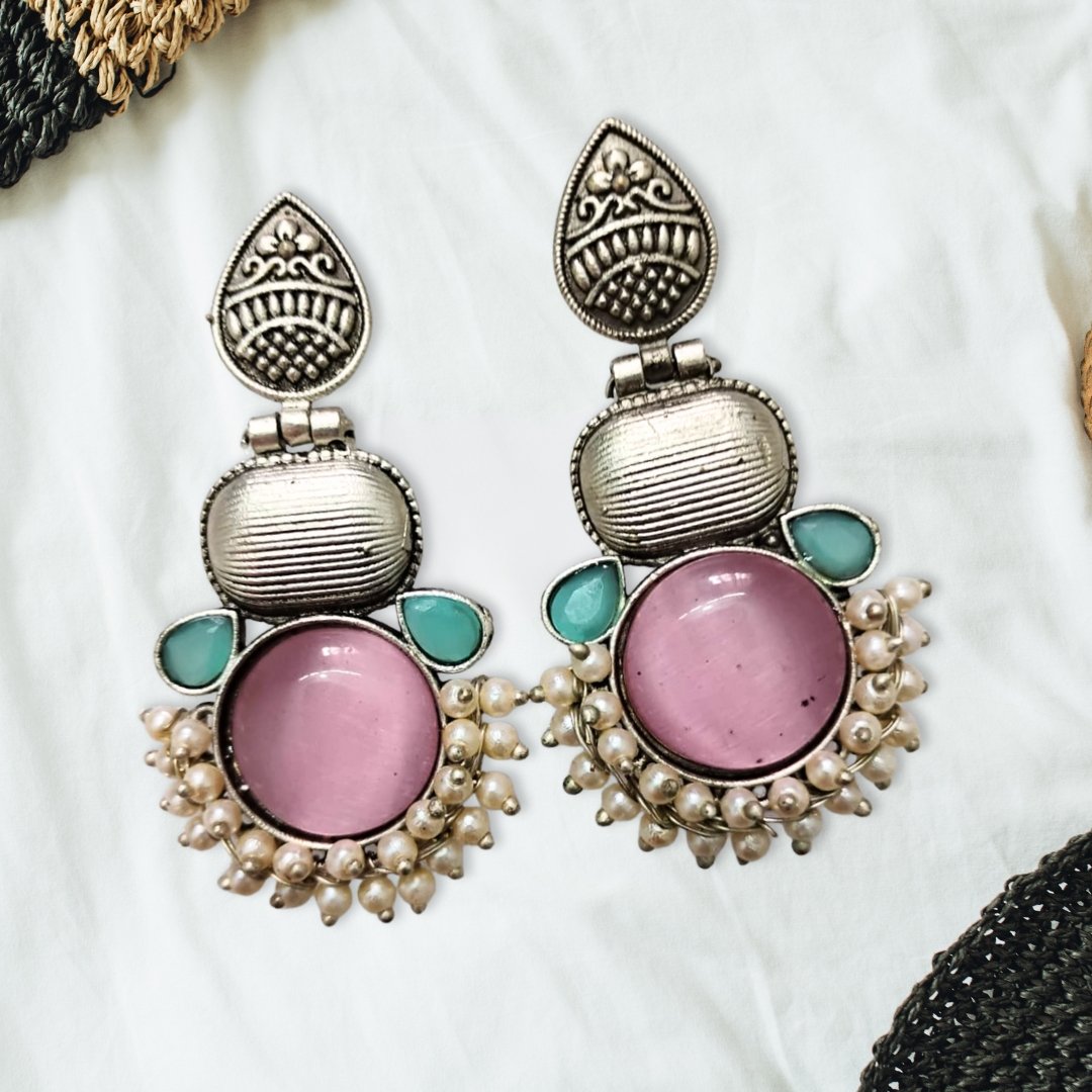 Kurtis Sarees Suits Lahenga Dresses& Gowns Indowestern Bridal Collection 