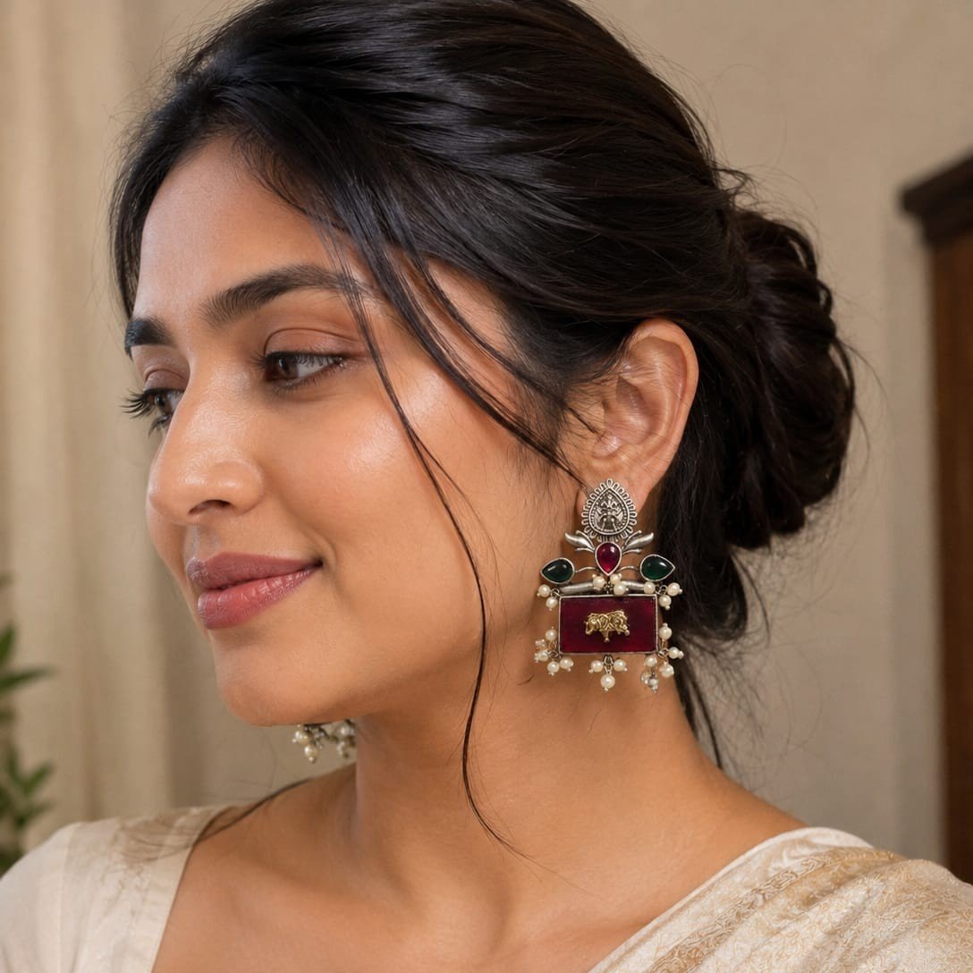 Kurtis Sarees Suits Lahenga Dresses& Gowns Indowestern Bridal Collection 